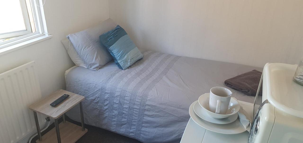 Private Rooms Just 19 Minutes From Central London Northfleet Kültér fotó